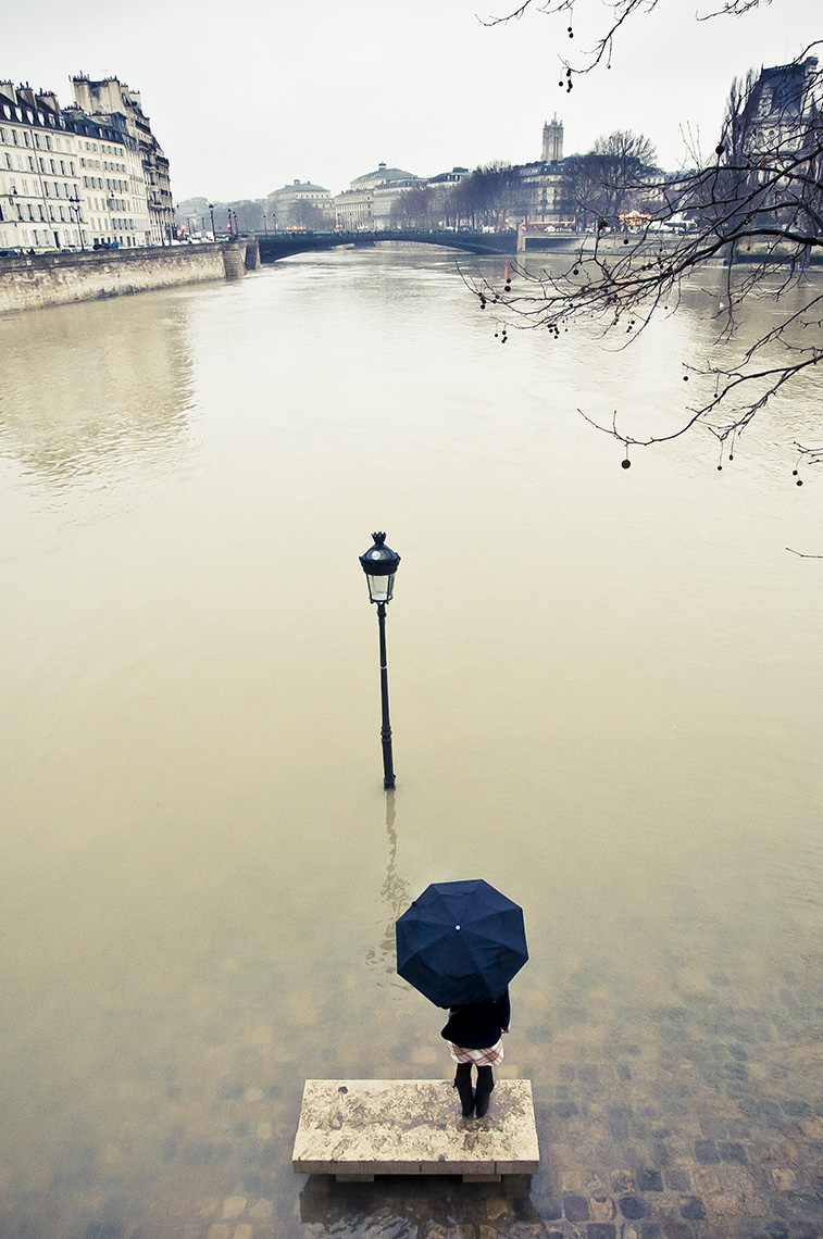 Drowned streetlight_APF