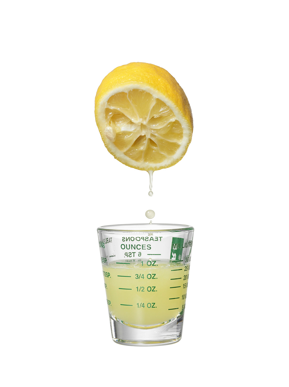 Glasshouse Assignment - Kang Kim - Food Photography - Lemon Juice